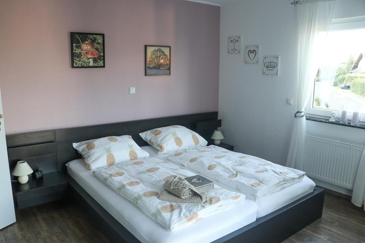 Deine-Eifel-Ferienwohnung Feusdorf Esterno foto