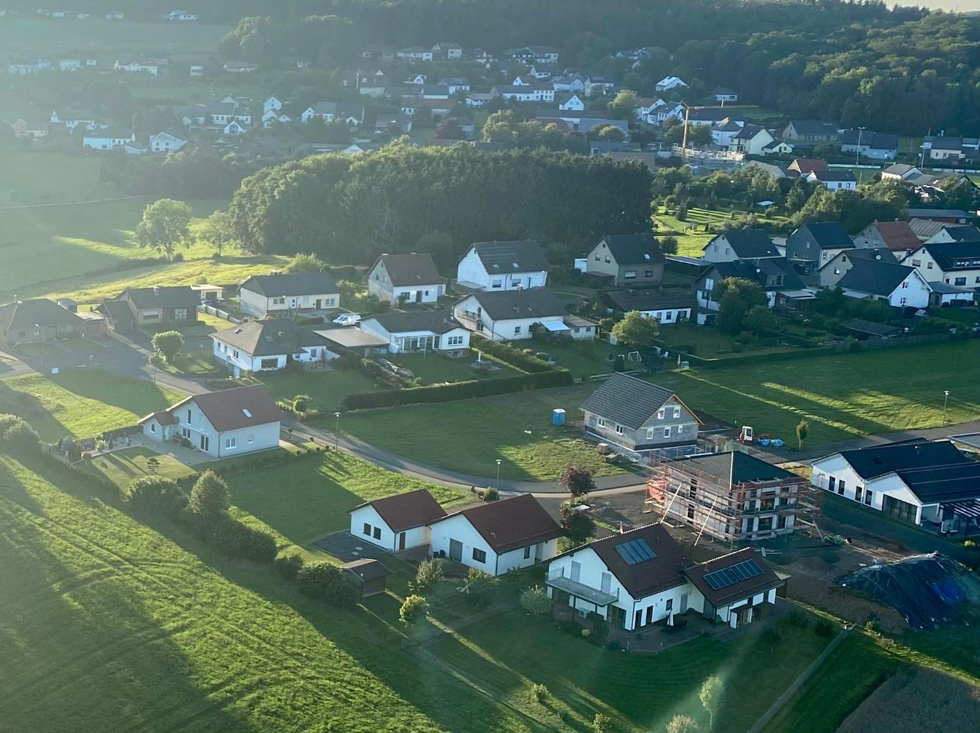 Deine-Eifel-Ferienwohnung Feusdorf Esterno foto
